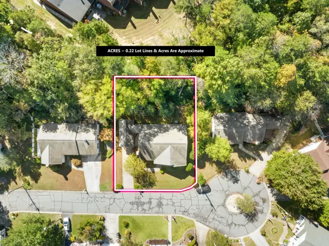 Aerial view with approximate lot lines, about 0.23 acres